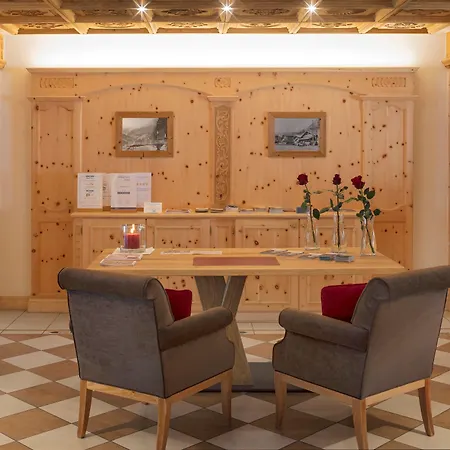 Swiss Alpine Allalin 4* Zermatt