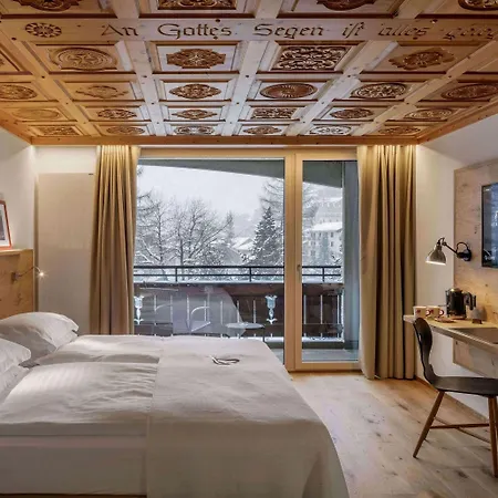 Swiss Alpine Allalin 4* Zermatt