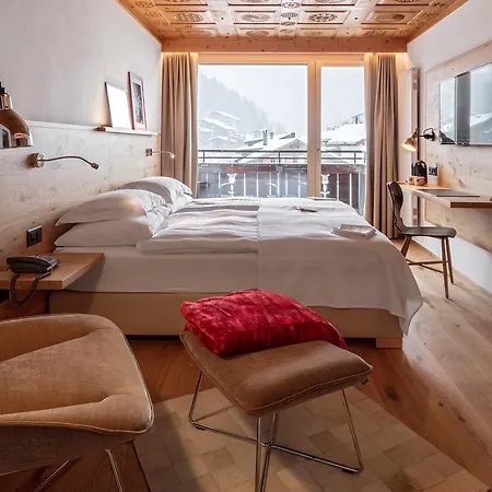 Swiss Alpine Allalin Hotel