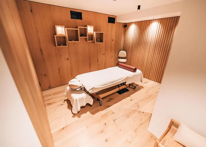 Отель Swiss Alpine Allalin