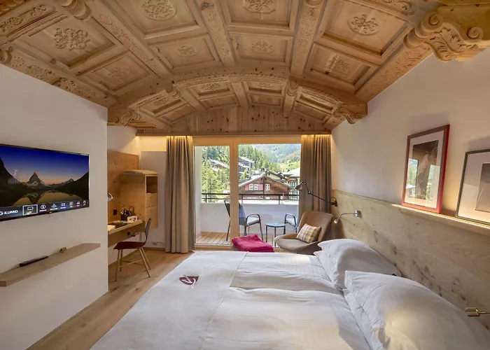 Hotel Swiss Alpine Allalin 4*