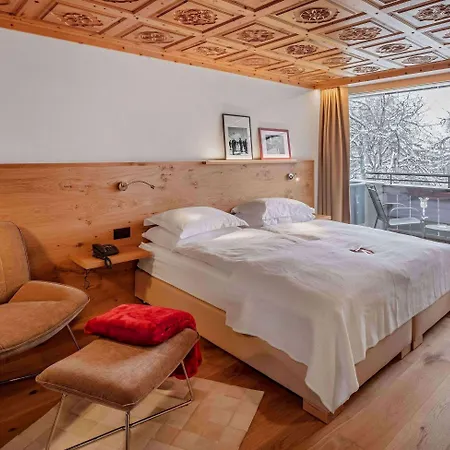 Swiss Alpine Allalin