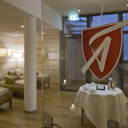 Swiss Alpine Allalin Отель 4*