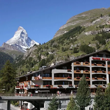Отель Swiss Alpine Allalin