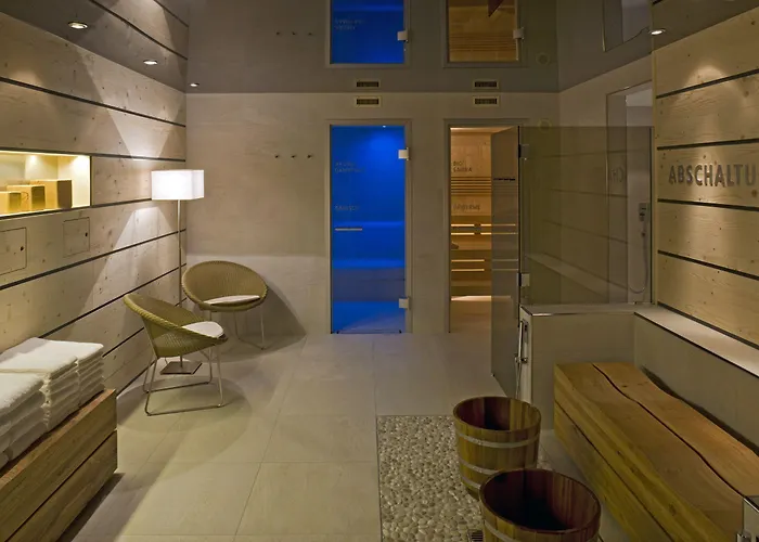 Hotel Swiss Alpine Allalin 4*